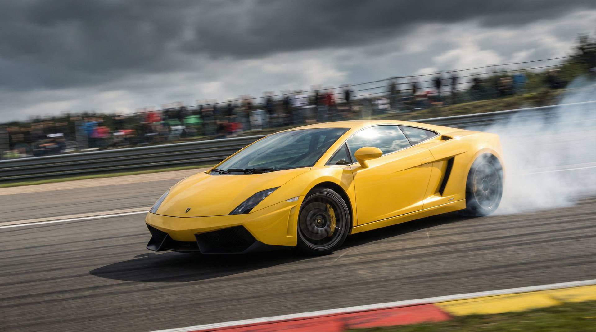 黑料赛道漂移短视频